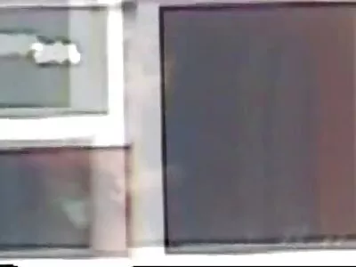 Vilaine fille échangeant arabe porno hub des copains avec un petit ami noir à l'hôtel