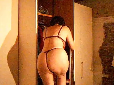L'homme a embrassé le cancer une fille porno arab animal belle et mince