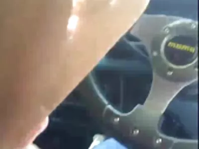 elle le sex xxx sex arab prend dans sa bouche et le soulève