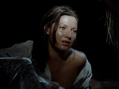 Sexe film porno arabe film porno arabe passionné après le petit déjeuner avec une salope transgenre aux gros seins
