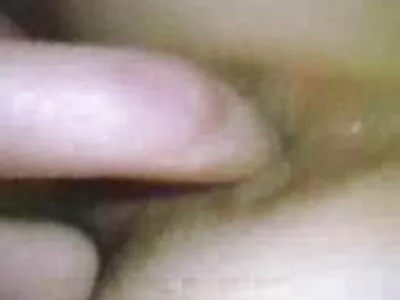 Elle adore se sex arab movie masturber nue et prendre des poses flasques
